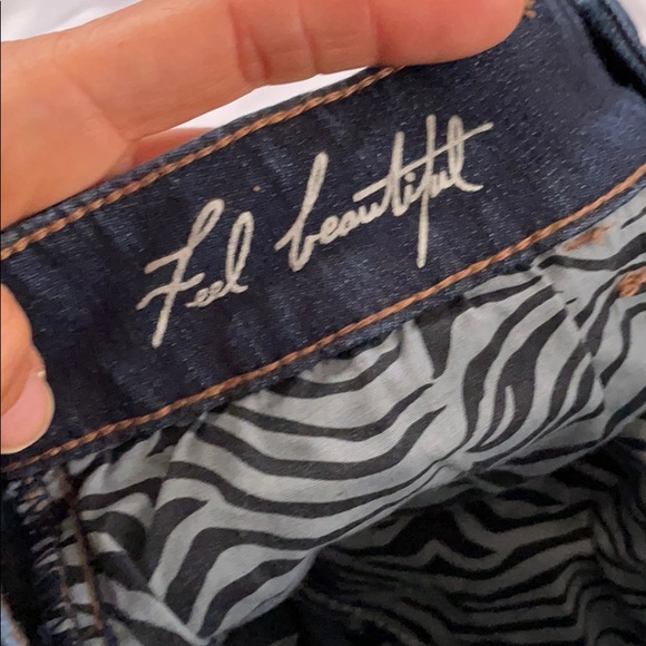 EUC White House Black Market Crop Jeans 8 - Picture 9 of 10